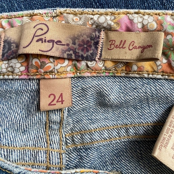 PAIGE Women's Bell Canyon Low-Rise Y2K Flared Medium Wash Denim Jeans Size 24 - Picture 5 of 6